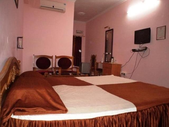 Hotel Sambit Palace Bhubaneswar Exterior foto